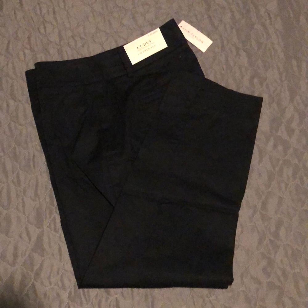 Ann Taylor Black cropped pants